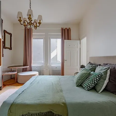 Superbe De Maitre Apartament